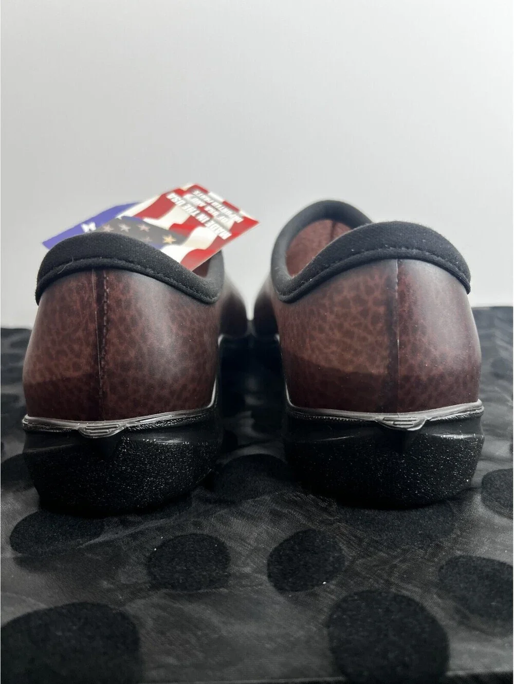 Sloggers Men’s 9 Women’s 11 Waterproof Slip On Shoes Brown NWT Made in USA